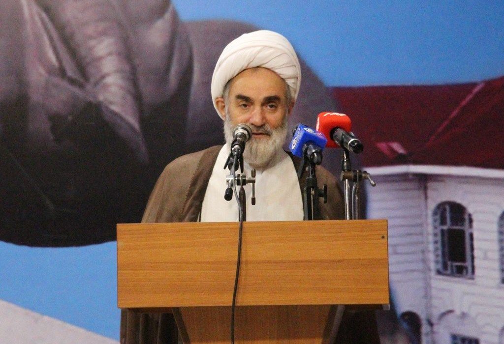 لزوم اجرای برنامه‌های فرهنگی و تبلیغی برای مقابله با پدیده بی‌حجابی