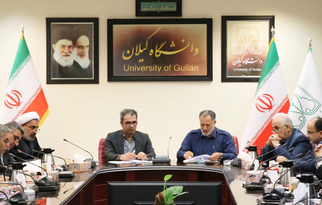 محصول نهاد دانشگاه باید علم، حلم و خرد باشد