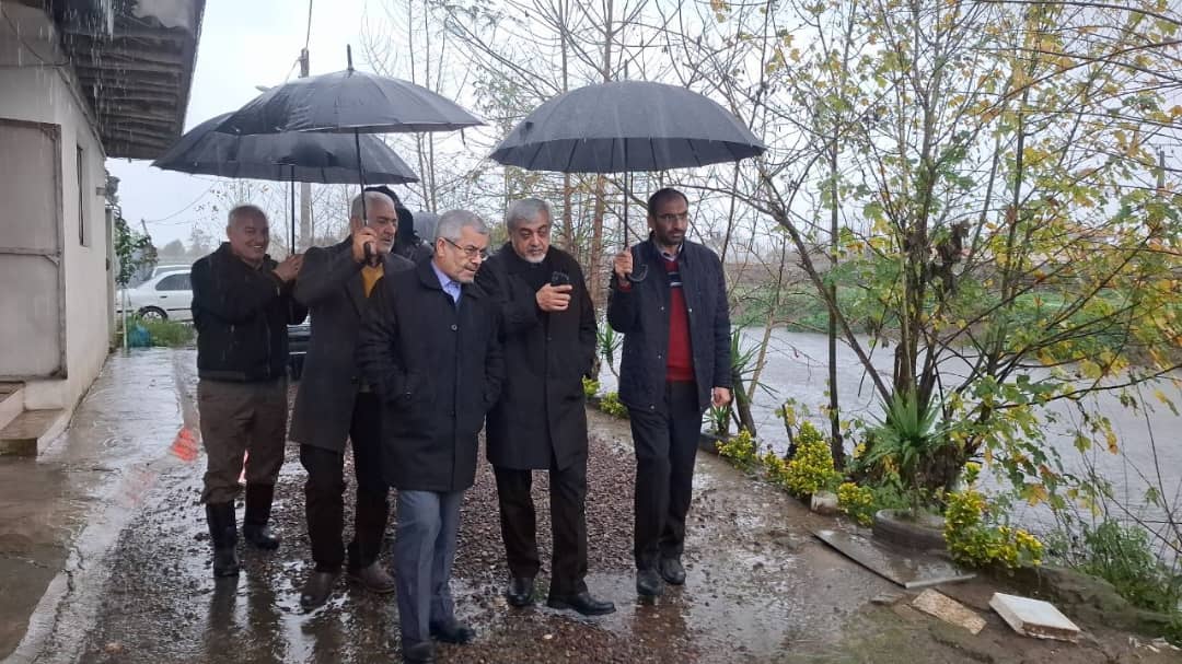 فرماندار رشت تأکید کرد: تکمیل پروژه آبرسانی و تعیین تکلیف ساخت‌وسازهای حریم رودخانه در پیربازار و‌ کفترود