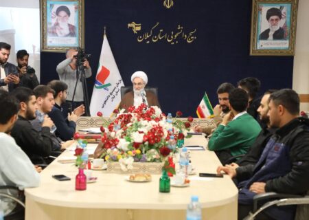 فریاد حق‌طلبانه جوانان، ضامن حیات نظام اسلامی است