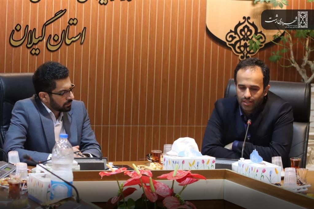 اجرای برنامههای راهبردی برای حل معضل ترافیک رشت