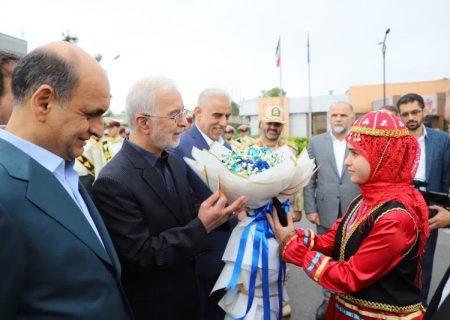 وزیر کشور وارد رشت شد