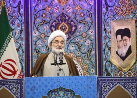 آیت الله فلاحتی: ارتش جمهوری اسلامی ایران نماد اقتدار ملی است / تهدید امروز، جنگ نرم‌افزاری دشمن است