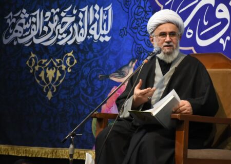 آیت‌الله رمضانی: ما مجاز نیستم هر چیزی که در فضای مجازی برای ما ارسال می‌شود، پخش کنیم