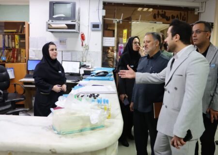 بازدید سرزده بازرس کل گیلان از بیمارستان امام خمینی(ره) شهرستان صومعه سرا 