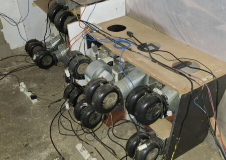 کشف ۳۴ دستگاه ماینر غیرمجاز در گیلان