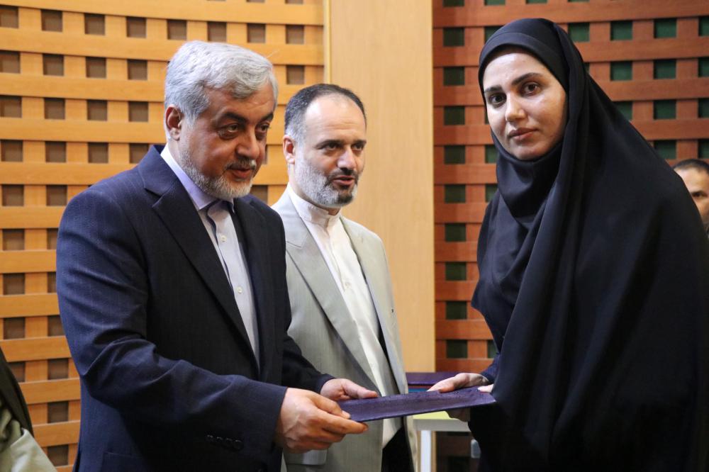 فرماندار رشت: به کارگیری بانوان در پست‌های مدیریتی از سیاست‌های دولت وفاق است