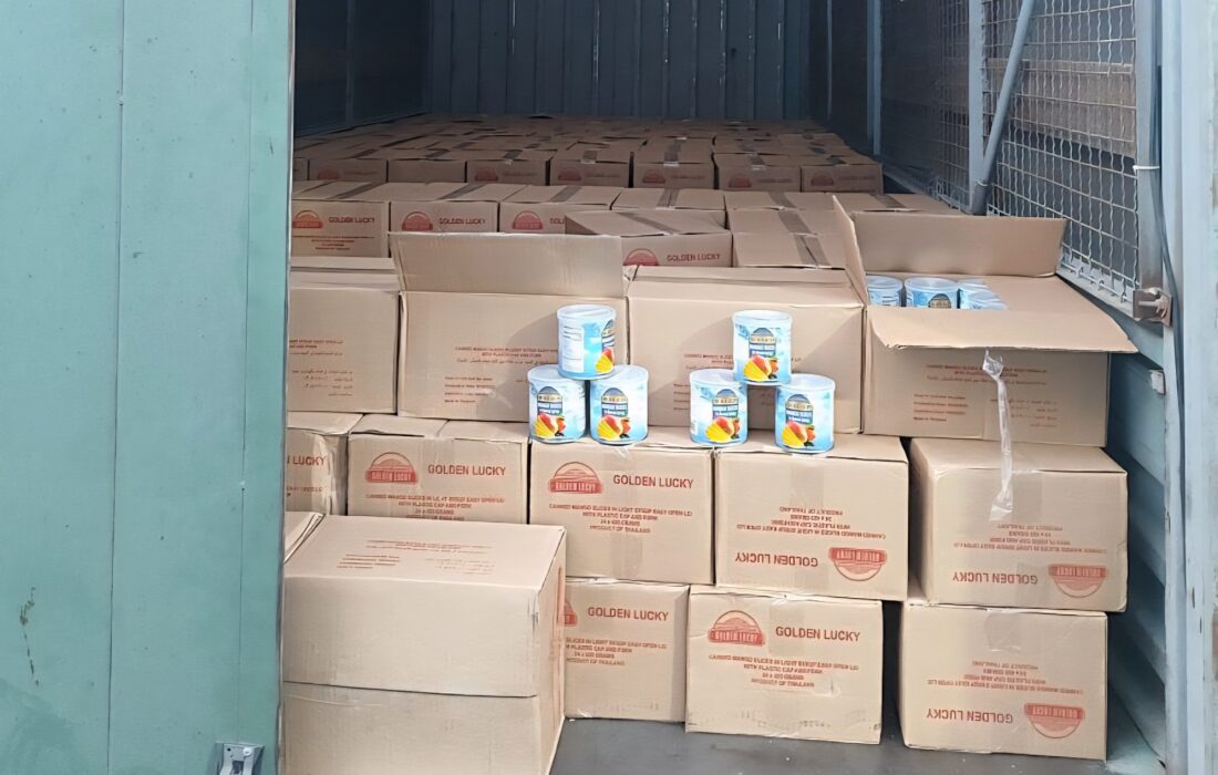 توقیف کامیون حامل کمپوت آناناس قاچاق در گیلان