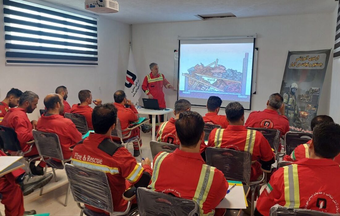 آتش نشانی رشت میزبان دوره‌ای حیاتی برای آتش‌نشانان کشور