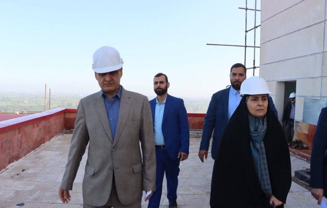 بازدید مشترک استاندار گیلان‌ و وزیر راه و شهرسازی از بیمارستان در حال احداث لاکان رشت