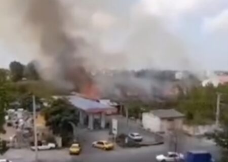 آتش سوزی علفزارها در بلوار شهید افتخاری  رشت مهار شد