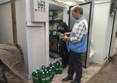 معدوم‌سازی بیش از ۸۰ کیلوگرم نوشیدنی تاریخ‌گذشته در لنگرود