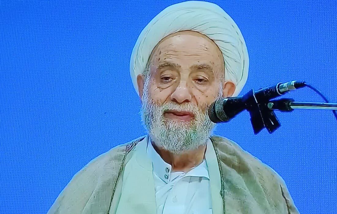 حجت الاسلام والمسلمین قرائتی تاکید کرد؛  ضرورت توجه ویژه به نماز در مدارس و نقش مدیران در تحقق آن