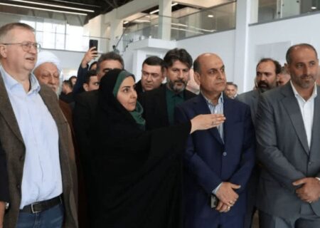 بازدید وزیر راه، استاندار گیلان و هیئت‌های روس و آذربایجان از پایانه مرزی و بارانداز ریلی آستارا