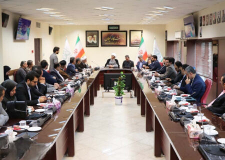 معاون قوه قضائیه در دانشگاه گیلان: عدالت باید با مشارکت مردم و دانشگاه‌ها بازتعریف شود