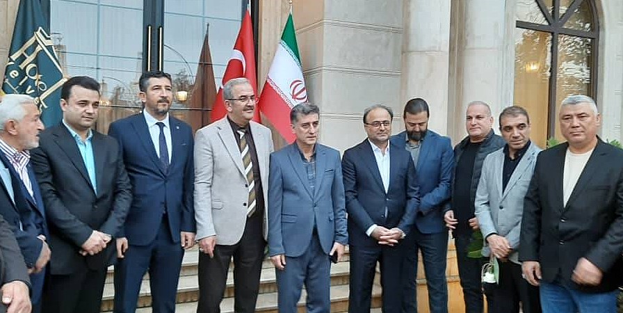 سفر هیئت تجاری ترکیه به روستای جهانی چادرشب قاسم آباد