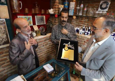 حرکت‌های خودجوش زیر ذره‌بین شورا/ بازدید و تقدیر رئیس شورا از چهره‌های مردمی زیباسازی و نورپردازی شهر رشت