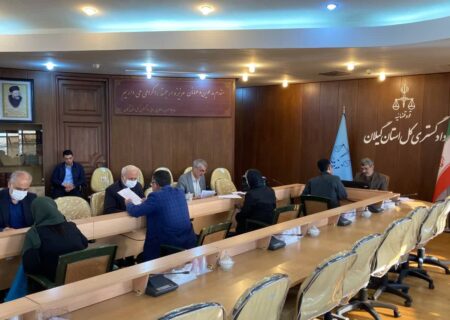 بررسی مشکلات ۱۱۴ نفر از شهروندان توسط رئیس ‌کل دادگستری گیلان و معاونین قضایی