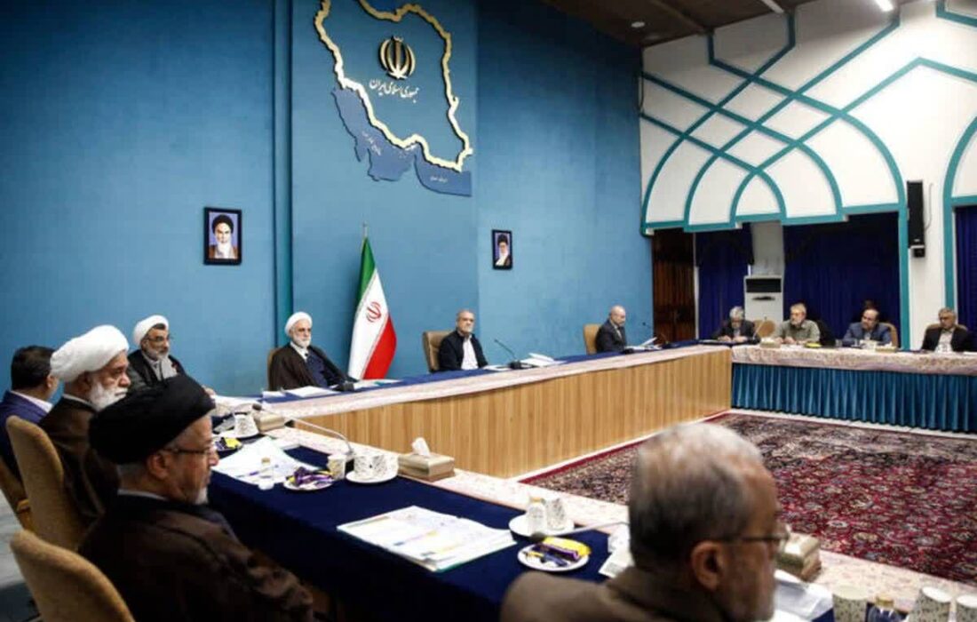 حجت‌الاسلام والمسلمین خسروپناه خبر داد: تقدیر از وزیر ورزش در حضور سران قوا