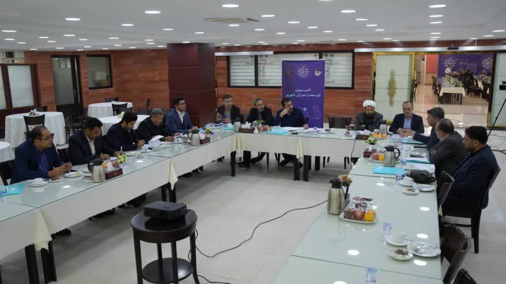 رئیس شورای شهر رشت تاکید کرد: ضرورت نظارت هوشمند بر ساختوسازهای غیرمجاز و صیانت ازحریم شهرها