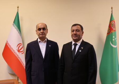 استانداران گیلان و بالکان ترکمنستان بر توسعه همکاری‌های اقتصادی، انرژی، حمل‌ونقل و گردشگری تأکید کردند