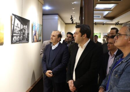 نمایشگاه دومین جشنواره عکس لاهیجان آغاز بکار کرد