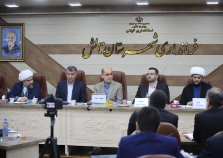 استاندار گیلان بر ضرورت تکمیل پروژه‌های نیمه‌تمام غرب استان تأکید کرد