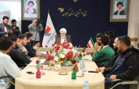 دانشجویان با تکیه بر آرمان‌خواهیِ، می‌توانند نشاط را به جامعه تزریق کرد