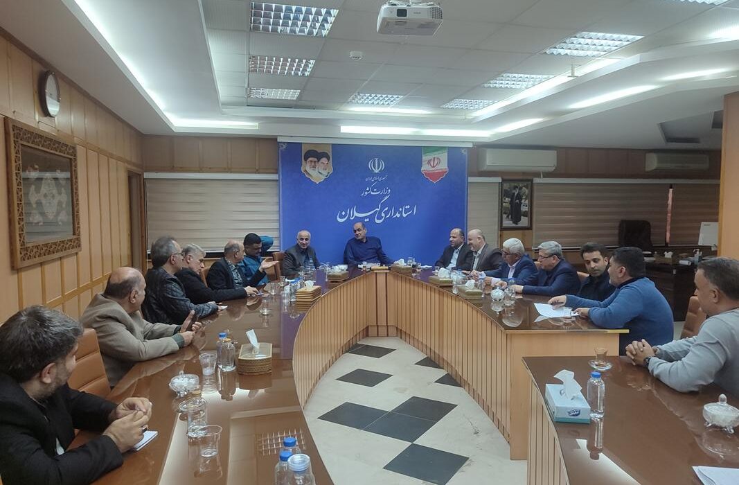 جایگاه موقت فروش بازاریان آسیب‌دیده رشت فراهم می‌شود