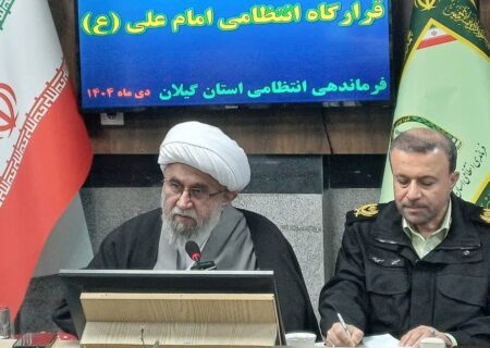 وحدت مردم و رهبری، رمز شکست‌ناپذیری انقلاب اسلامی است 