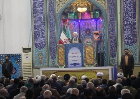 آیت‌الله فلاحتی: ضرورت ترمیم بازار رشت و حمایت از بازاریان/کوچک‌ترین خطای آمریکا، خلیج فارس را به گورستان نظامیانش تبدیل می‌کند