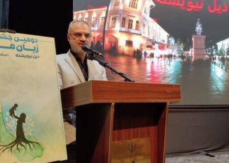 توجه به زبان مادری در محیط خانواده، مؤثرترین راه حفظ آن است