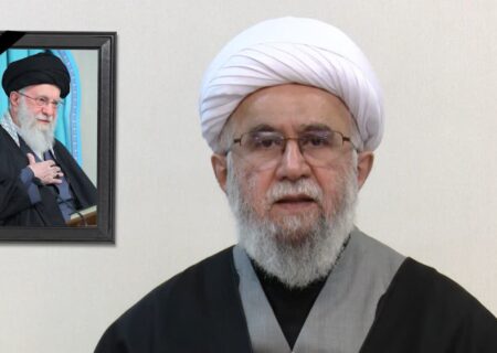 دعوت آیت‌الله رمضانی از گیلانی‌ها برای حضور گسترده در مراسم‌ها و نماز جمعه / مردم گیلان همچنان پیشتاز صحنه‌های انقلاب باشند