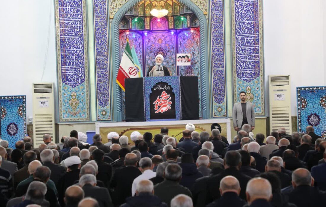 راه آیت الله سید مجتبی خامنه‌ای همان راه رهبر شهید انقلاب است 