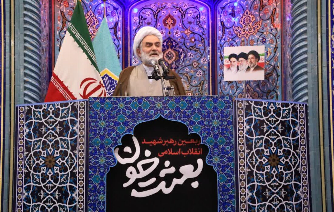 قدرت ولایت فقیه توسط رهبر شهید برای عبور کشور از بحران‌ها متجلی شد/طرف مذاکره با آمریکا جمعیت چند میلیونی مردم است