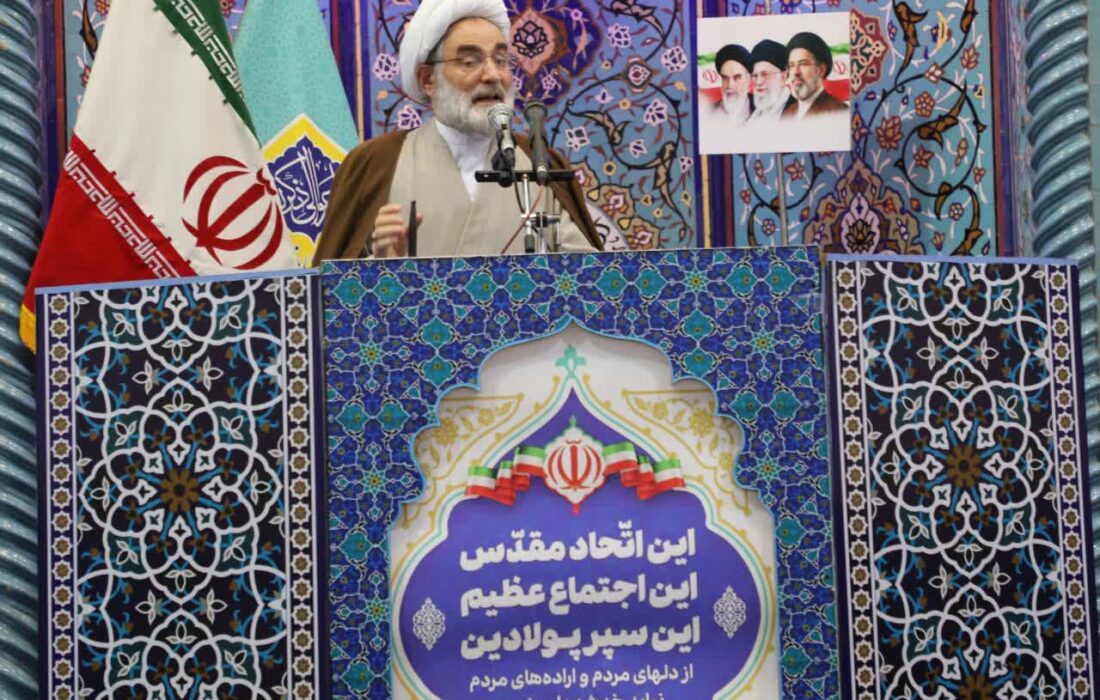 انتقاد امام‌ جمعه رشت از تورم افسارگسیخته و انفعال دستگاه‌های نظارتی