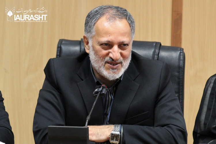 دانشگاه باید کانون تولید اندیشه، عدالت و تکریم معلم باشد