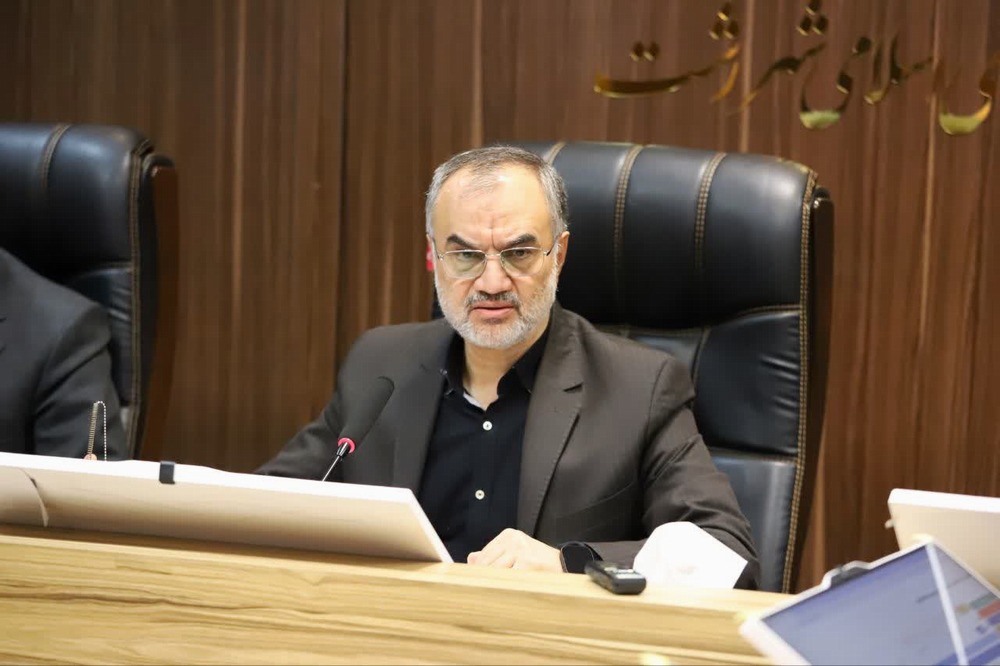 شهرداری باید نسبت به تأمین دستگاه‌های تولید آسفالت در مناطق مختلف اقدام کند