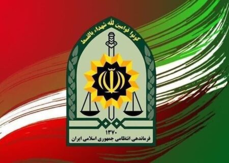 کشف تعداد ۸۵۰ ثوب البسه قاچاق  و توقیف خودروی حامل مواد مخدر در غرب گیلان  